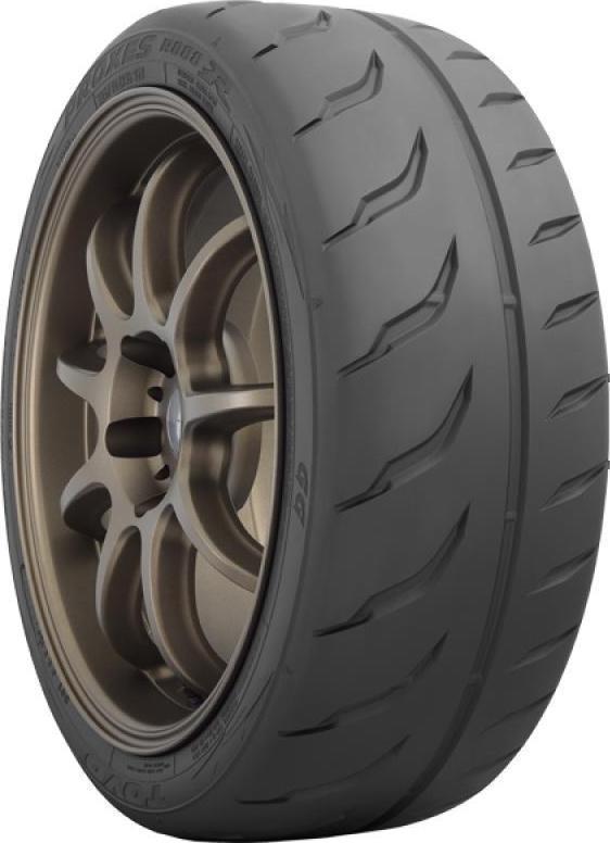 Toyo PROXES R888R 215/45 R17 91 W